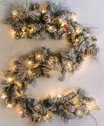 6-Foot CraftMore Heavily Frosted Pine Garland with Lights and Pinecones